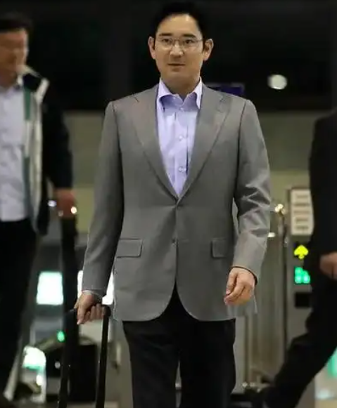 三星会长李在镕今年净资产飙升4.7万亿韩元