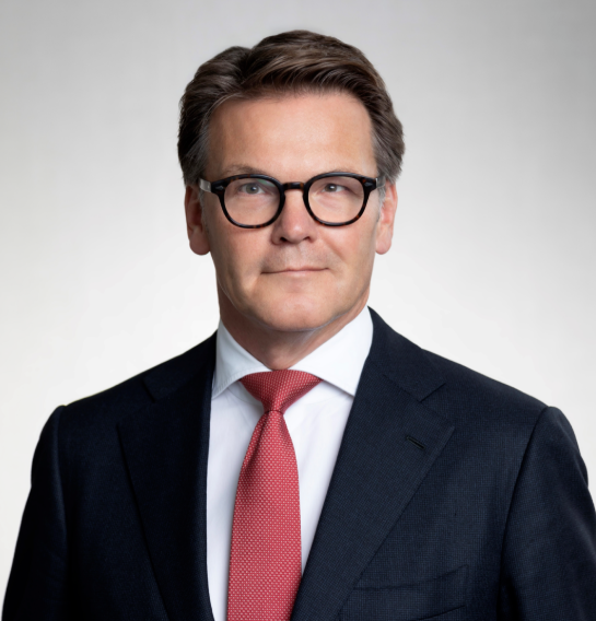 摩根大通CEO告诉参议员他担心关税